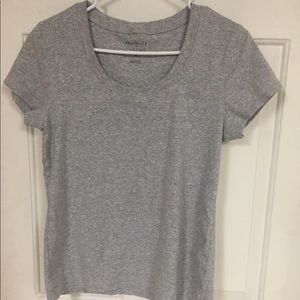Preswick & Moor grey short sleeve scoop neck shirt